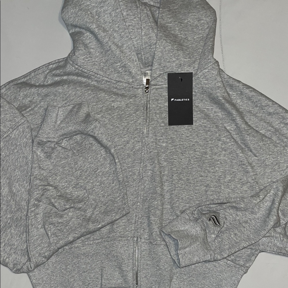 NWT Fabletics Oversize Cropped Full Zip Hoodie - Picture 2 of 13